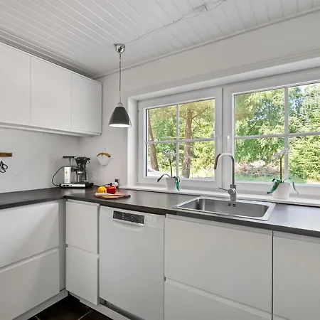 Eufemia - 2-8km From The Sea By Interhome