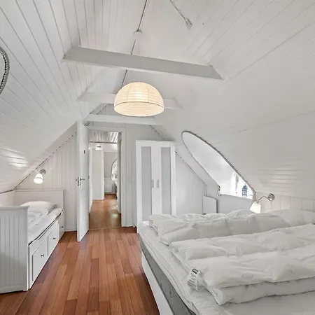 Eufemia - 2-8km From The Sea By Interhome بيت للعطل *