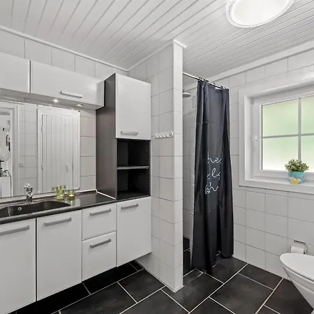 Eufemia - 2-8km From The Sea By Interhome